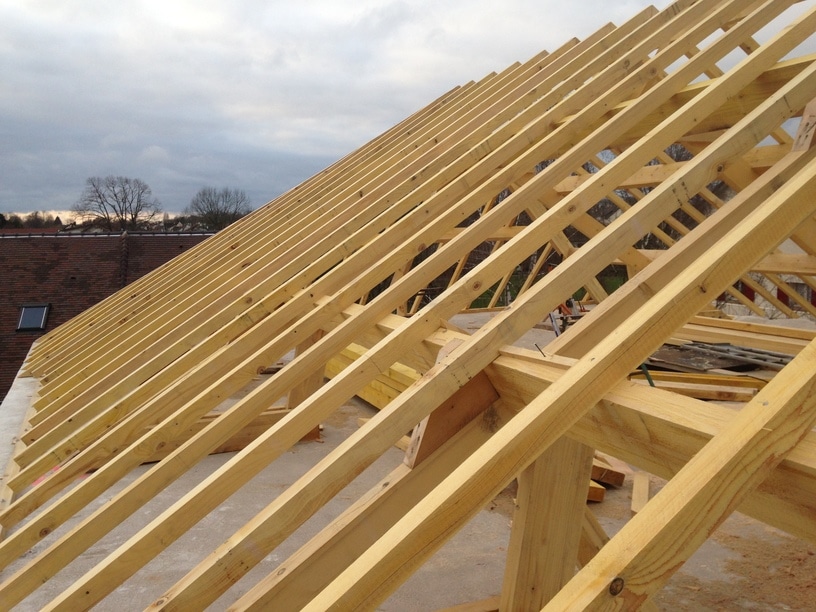 travaux-charpente renovation de toiture